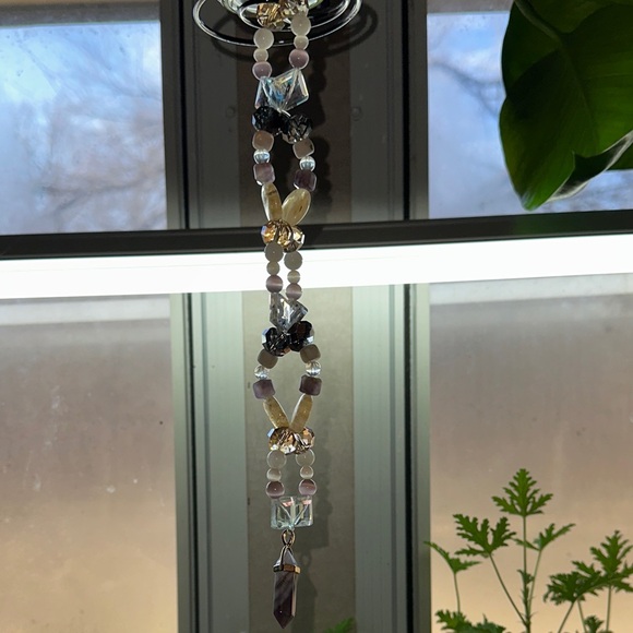 Honey, Berries And Cream HangCharm (Dream Amethyst, Lilac And Cream Cat’s Eye) - Picture 2 of 8